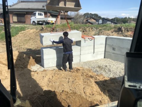 ブロック積み　